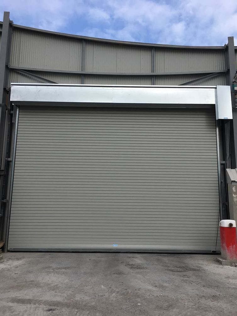 Insulated Roller Shutter-Goosewing Grey-1